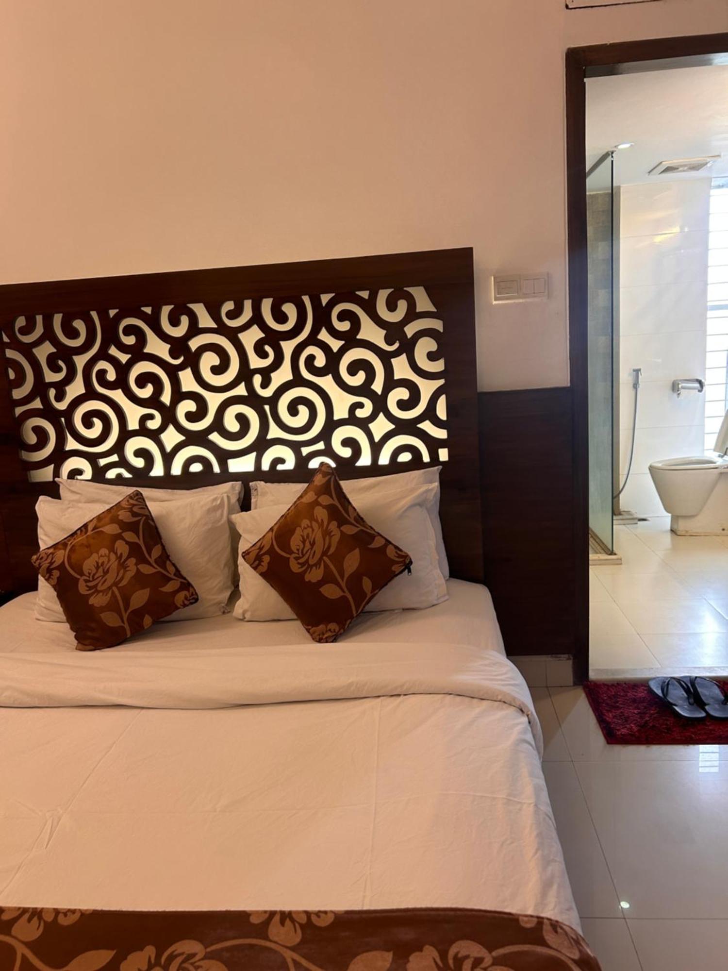 La Vista Hotel Sylhet Buitenkant foto